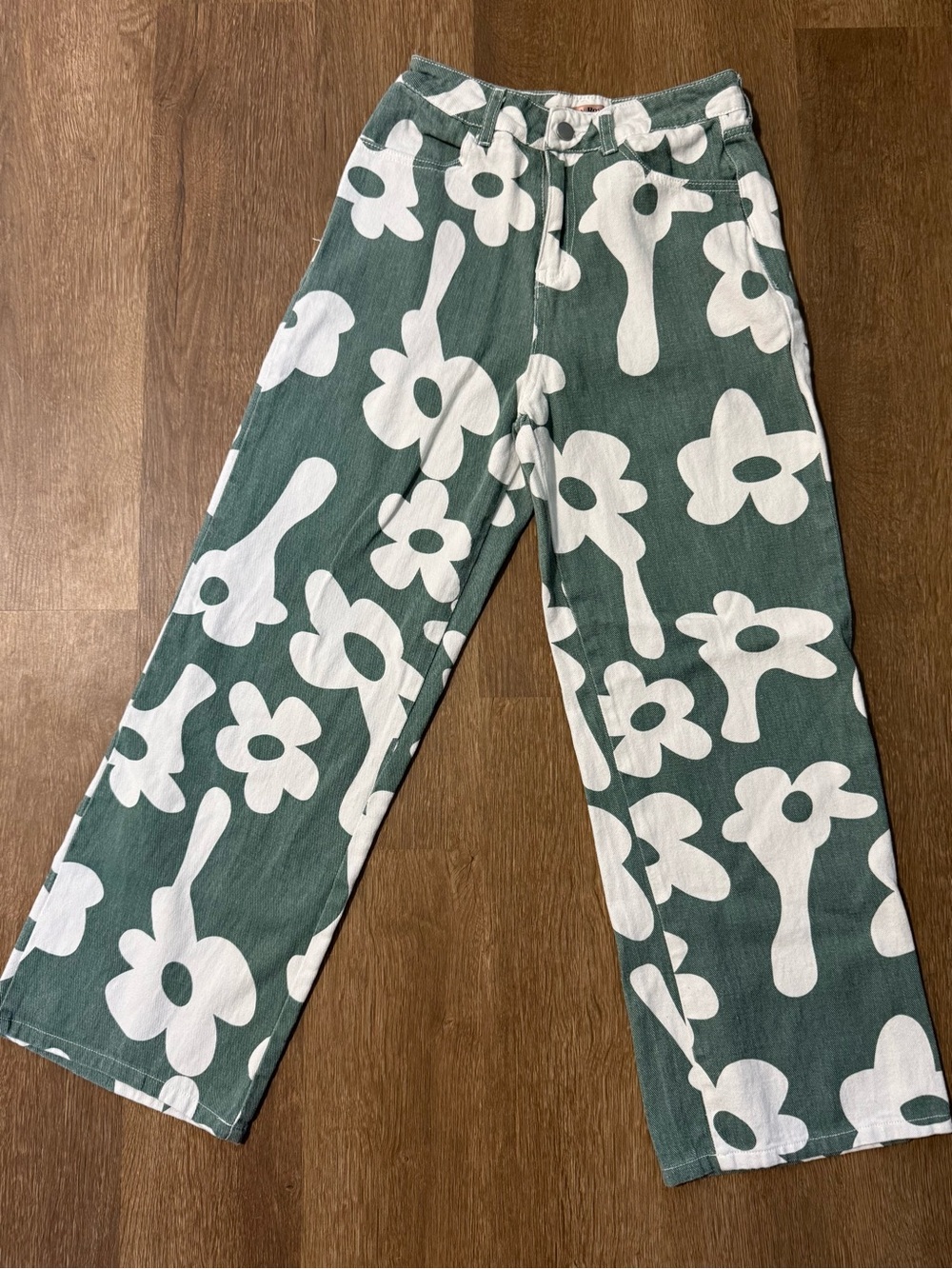 Bailey Rose Women’s Green/White Floral  Straight Leg Lined Pants Pockets